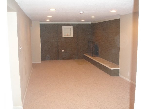 pleasanthill_basement_familyroom_after